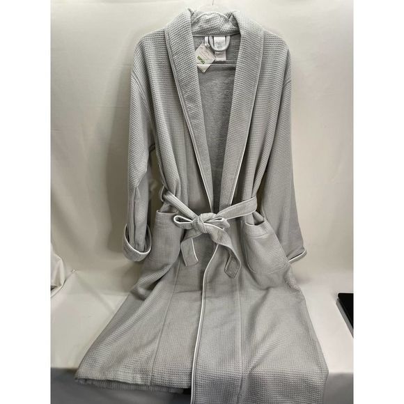 Pottery Barn Other - Pottery Barn Grey /White Hotel Piped Trim Medium Robe Cotton